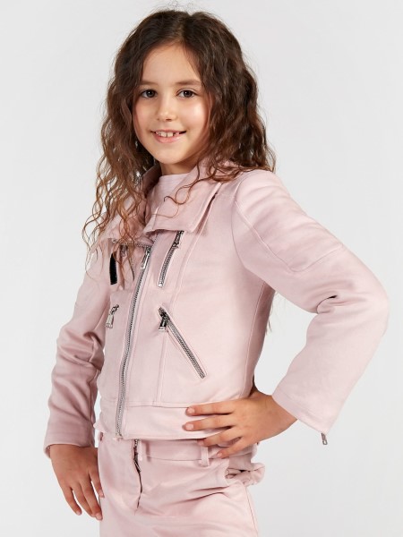 Lila Bolt A Megjelenést Hiszem