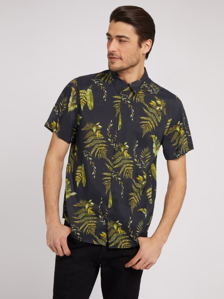 Az Egész Nyomtatott Ing Kitalálja A Virágos Fantáziát