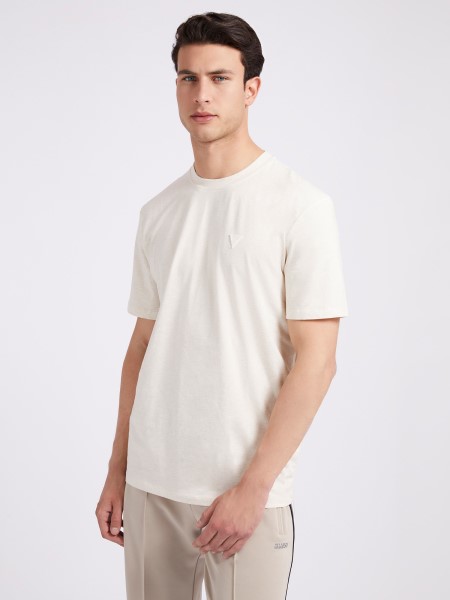 Fehér Többoldalas Logós Póló Tipp