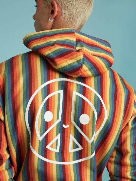 Hiszem, Többszínű Mintás Csíkos Kapucnis Pulcsi