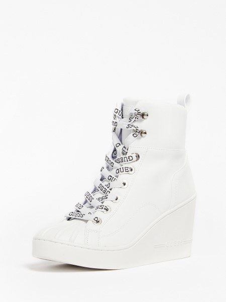 Hiszem, Fehér Adalen ék Tornacipő