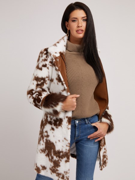 Fehér Több Műszőrme állatias Kabát Találgatás