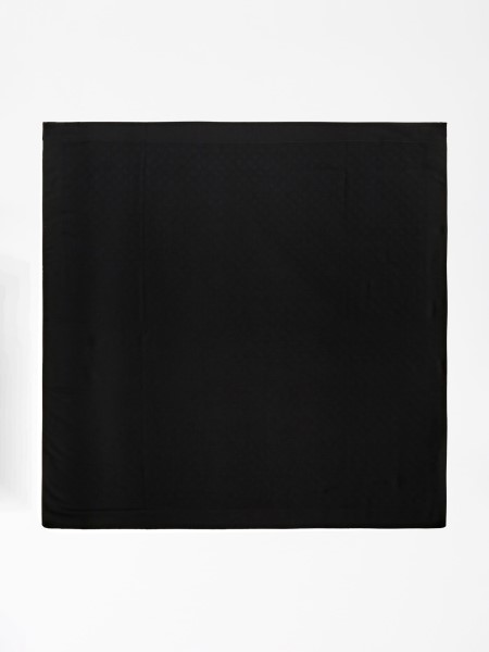 Hiszem Fekete Helaina 4g Bazsarózsa Logó Kefiah