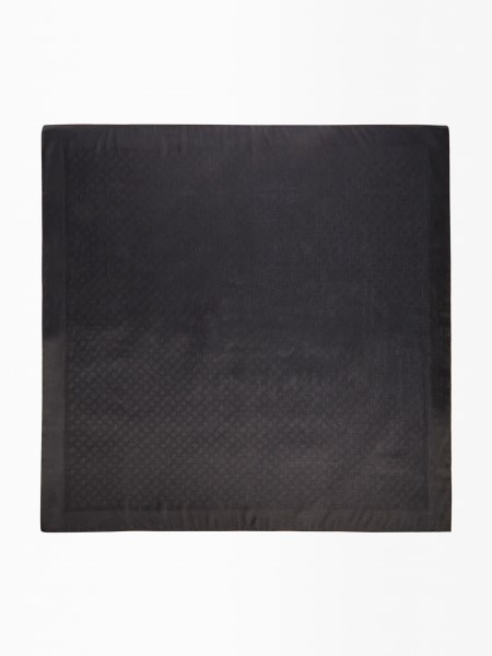 Bea 4g Bazsarózsa Logó Kefiah Hiszem Fekete