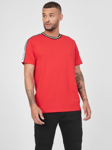 Hiszem, Versenyautó Piros Hyatt Logós Szalagos Póló