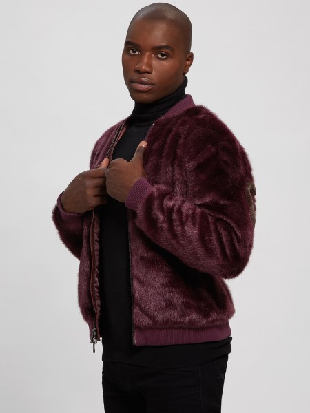 Műszőrme Logós Repülődzseki Tipp Királyi Szilva